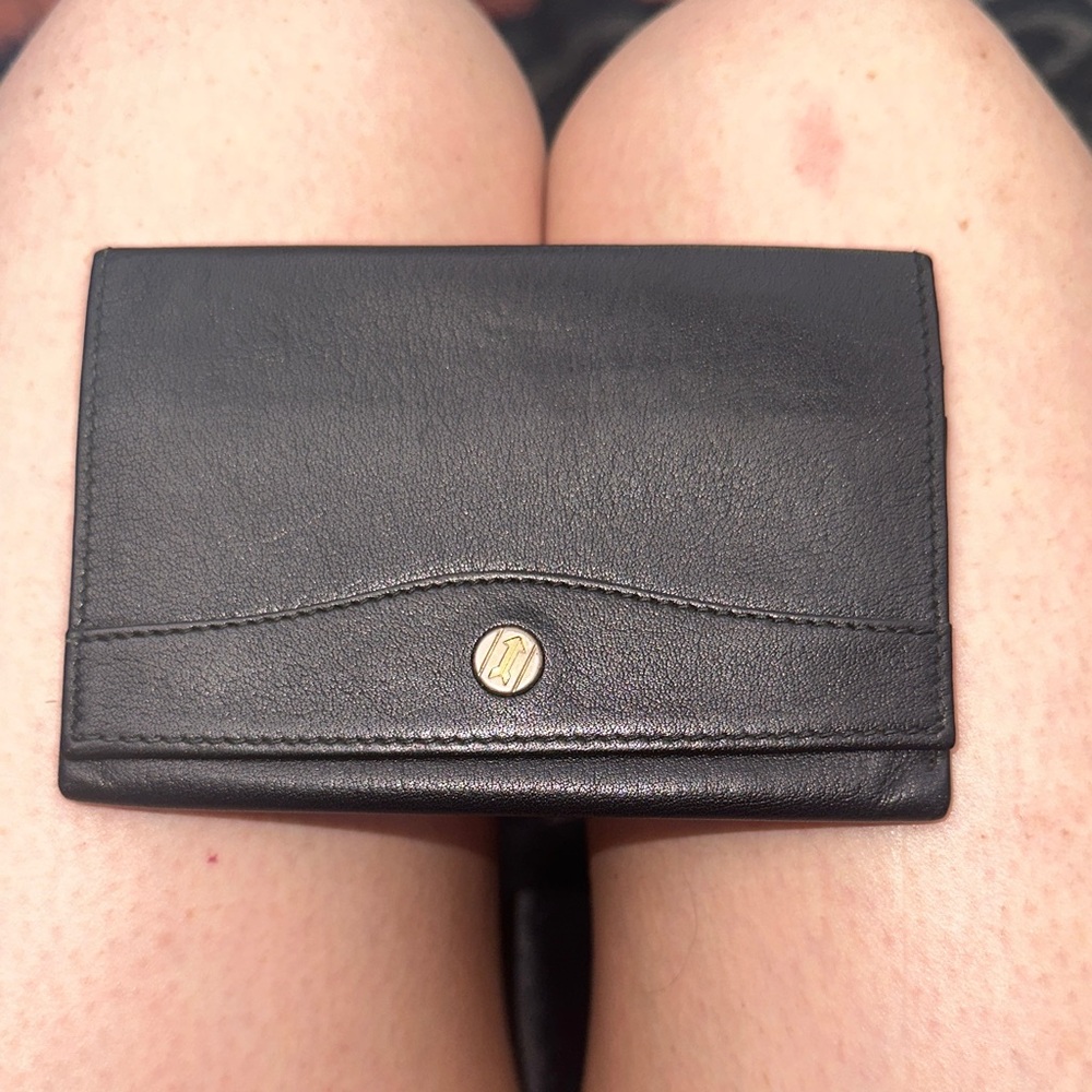 Gold Pfeil Black Leather card holder handmade in Germany